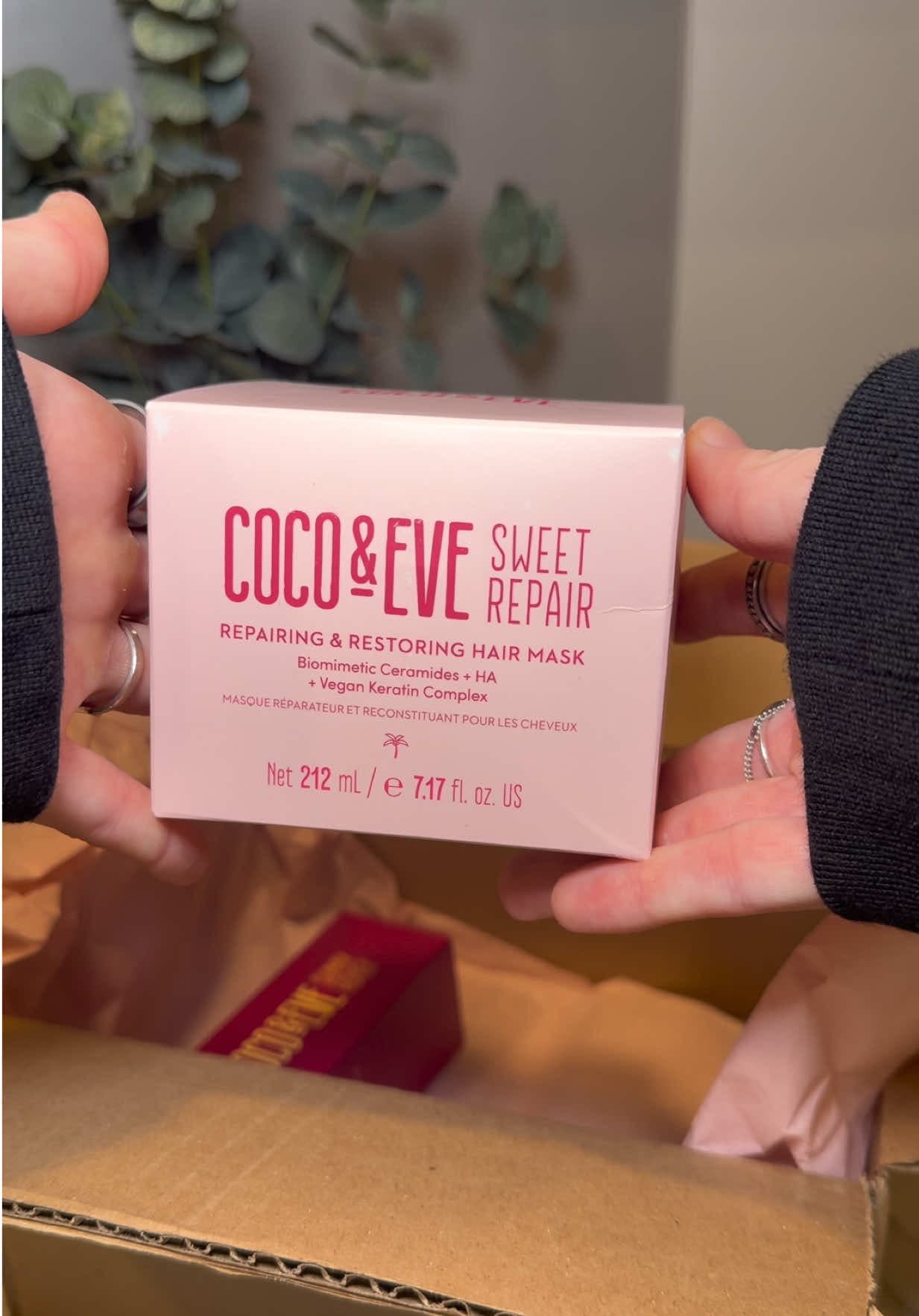 Coco & Eve Sweet Repair mask